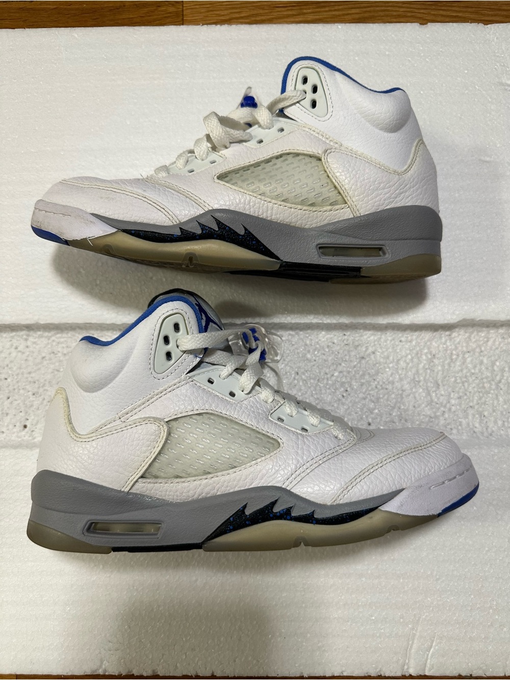 Air Jordan 5 Retro ‘White Stealth’ GS 5.5Y/7W